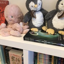 Mermaid Books - Love a toy set-up.