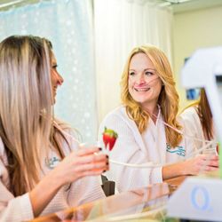 Seaside Cryotherapy and Oxygen Bar - They will host your bridal shower too!