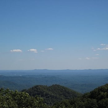 The Blowing Rock - Landmarks & Historical Buildings Near Me - Blowing Rock, North Carolina The Blowing Rock - Landmarks & Historical Buildings Near Me - Blowing Rock, North Carolina