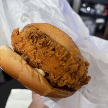 Jollibee - First time trying their chicken sandwich and what do I find? HAIR - Fast Food Near Me - Concord, California Jollibee - First time trying their chicken sandwich and what do I find? HAIR - Fast Food Near Me - Concord, California