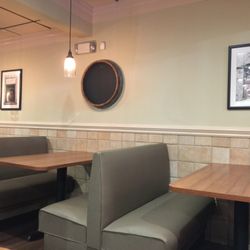 Mannino's 3 - Interior