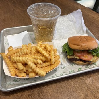 Shake Shack - Burgers Near Me - Toronto, Ontario