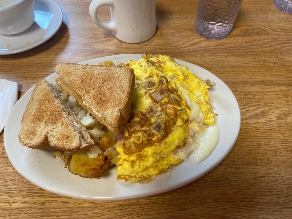 PINE CREEK CAFE Updated August 2024 2 West Market St, Gratz