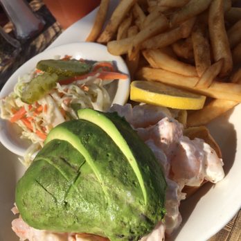 Valhalla Crossing - The San Francisco shrimp roll - American Near Me - Valhalla, New York
