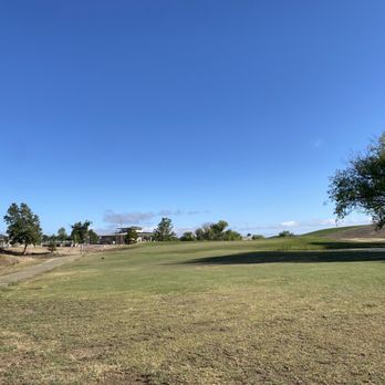 River Oaks Golf Course - T box from the fifth hole - Golf Near Me - Paso Robles, California
