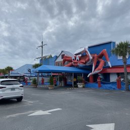 Exterior photo of Giant Crab Seafood Restaurant - Myrtle Beach, South Carolina Exterior photo of Giant Crab Seafood Restaurant - Myrtle Beach, South Carolina