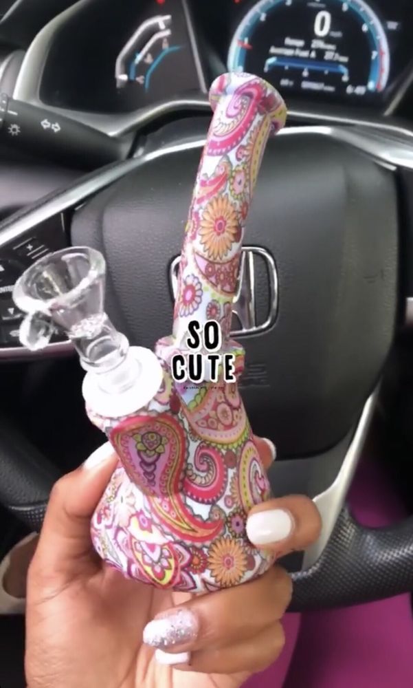 EASTIE SMOKE SHOP Updated October 2024 76 Bennington St, Boston