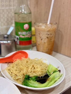 Yat Lok Restaurant by null