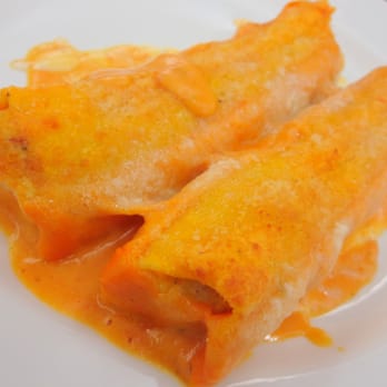 Le Soleil - Cannelloni di Carne alla Piemontese - Hotels Near Me - Jesolo Lido, VE