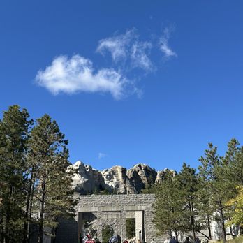 Mt. Rushmore - Landmarks & Historical Buildings Near Me - Keystone, South Dakota Mt. Rushmore - Landmarks & Historical Buildings Near Me - Keystone, South Dakota