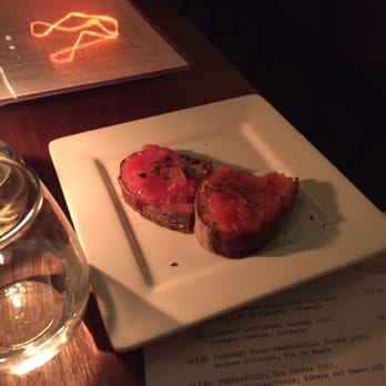 El Born - You get this instead of a bread basket. Nice touch. - Spanish Near Me - Brooklyn, New York El Born - You get this instead of a bread basket. Nice touch. - Spanish Near Me - Brooklyn, New York