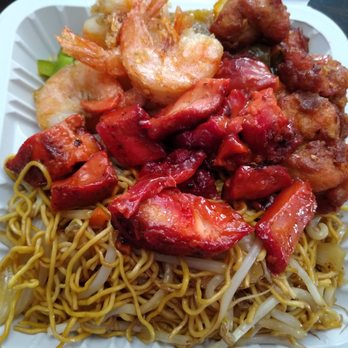 Famous Wok - Place d'Orleans - BBQ chicken, fried shrimp and spicy chicken on noodles combo $14.99. - Chinese Near Me - Ottawa, Ontario