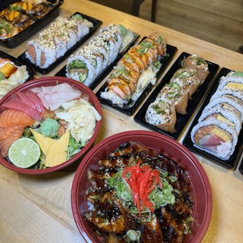 Mix Sushi Bar - Sushi Bars Near Me - Bellevue, Washington