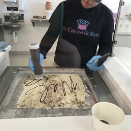 Specialized writing inside the ice cream