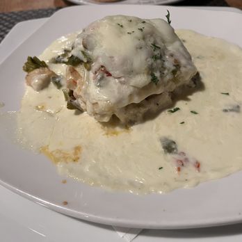 Trinity Hotel Restaurant - Lasagna bolloco - Hotels Near Me - Carlsbad, New Mexico Trinity Hotel Restaurant - Lasagna bolloco - Hotels Near Me - Carlsbad, New Mexico