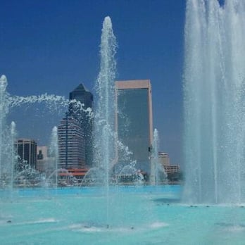 Friendship Fountain - hehe I will come here when I wish I'm at bellagio. - Landmarks & Historical Buildings Near Me - Jacksonville, Florida