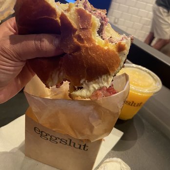 Eggslut - Sandwich - Breakfast & Brunch Near Me - Las Vegas, Nevada Eggslut - Sandwich - Breakfast & Brunch Near Me - Las Vegas, Nevada