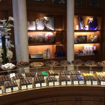 Debauve et Gallais - Chocolatiers & Shops Near Me - Paris, 75 Debauve et Gallais - Chocolatiers & Shops Near Me - Paris, 75