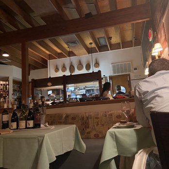 Saint-Emilion Restaurant - Chef cooking in a open galley - French Near Me - Fort Worth, Texas Saint-Emilion Restaurant - Chef cooking in a open galley - French Near Me - Fort Worth, Texas