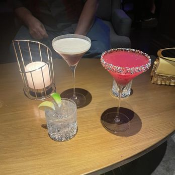 The Green Room - Cocktails - Cocktail Bars Near Me - Burbank, California The Green Room - Cocktails - Cocktail Bars Near Me - Burbank, California