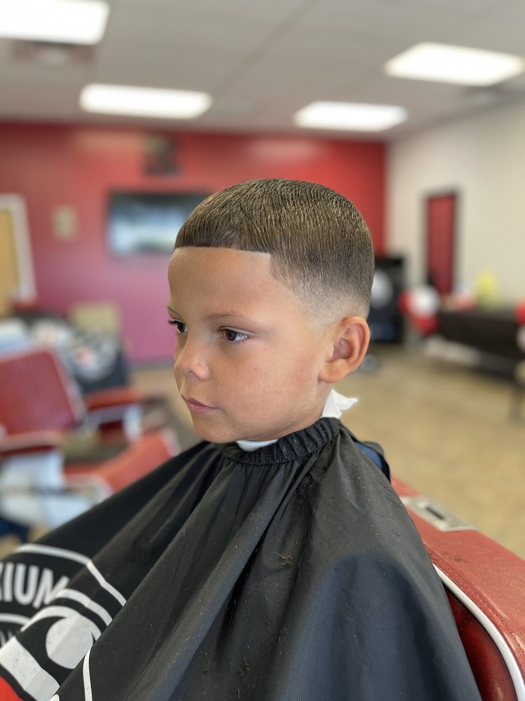 PANCHOS CUT & SHAVE Updated August 2024 23 Photos