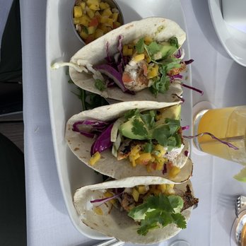 Fleetwood's on Front St - Fish tacos - New American Near Me - Lahaina, Hawaii