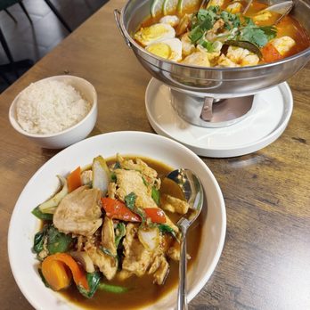Nalak Thai - Pad Basil + Tom Yum Mama Soup - Thai Near Me - Fairfax, Virginia Nalak Thai - Pad Basil + Tom Yum Mama Soup - Thai Near Me - Fairfax, Virginia