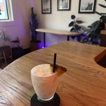 Fern Bar - N/A piña colada - Cocktail Bars Near Me - Kansas City, Missouri Fern Bar - N/A piña colada - Cocktail Bars Near Me - Kansas City, Missouri