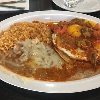 Chelos - Huevos ranchero - Mexican Near Me - Mecca, California