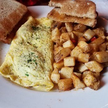 Jolie's Place - Mmmm...build your own omlette with seasoned potatoes and whole wheat toast! - American Near Me - Chandler, Arizona