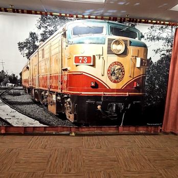 Napa Valley Wine Train - More beautiful art in the waiting area - New American Near Me - Napa, California