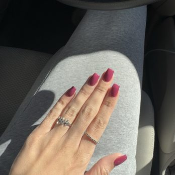 Thao Nails - Nail Technicians Near Me - Saint Petersburg, Florida