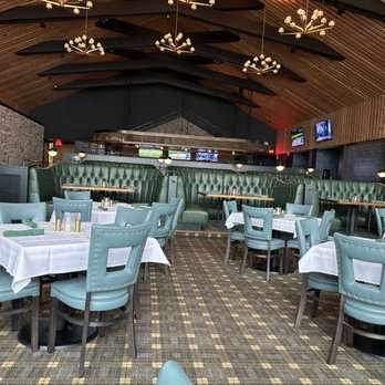 Village Supper Club - Main seating - Seafood Near Me - Delavan, Wisconsin