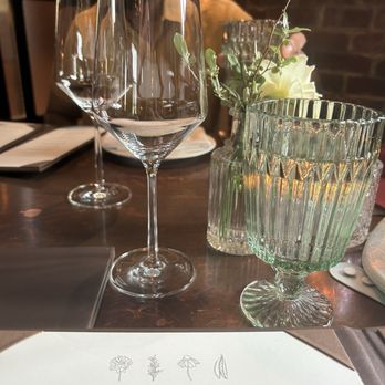 Ninety Acres - New American Near Me - Peapack, New Jersey