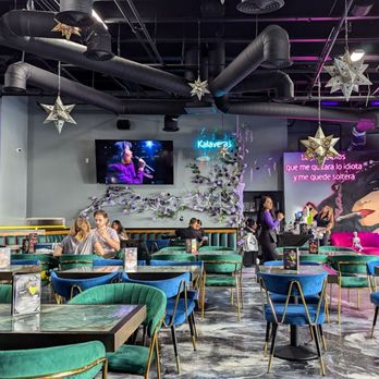 Kalaveras - Mexican Near Me - Burbank, California