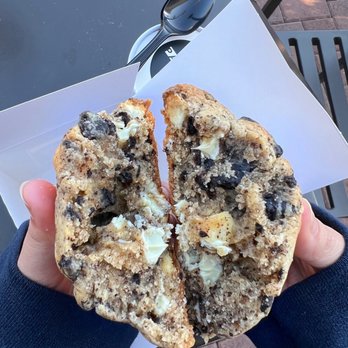 Paderia Bakehouse - Cookies and cream cookie - Bakeries Near Me - Irvine, California