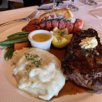 Scott's Seafood - Surf & turf - Seafood Near Me - Oakland, California Scott's Seafood - Surf & turf - Seafood Near Me - Oakland, California