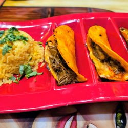 Los Mariachis Bar & Grill - Punta Gorda - Friend enjoyed Quesabirria