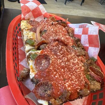 Melt Pizza Company - Promo Detroit Style 5" - Pizza Near Me - Stillwater, Minnesota