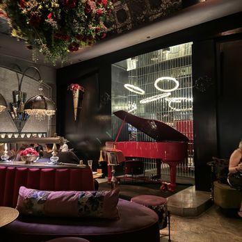 Vanderpump A Paris - Inside - French Near Me - Las Vegas, Nevada Vanderpump A Paris - Inside - French Near Me - Las Vegas, Nevada