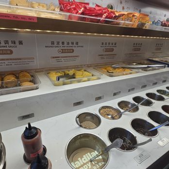 Haidilao Hotpot - Chinese Near Me - Irvine, California