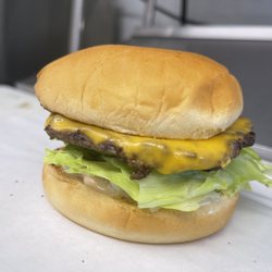 Cedar’s Drive Thru