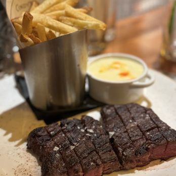 Cindy's Rooftop - 10 oz Skirt Steak* - New American Near Me - Chicago, Illinois
