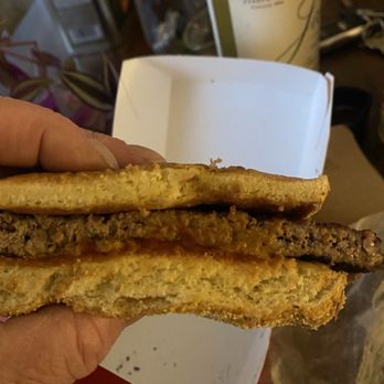 Portillo's Villa Park - Hamburger, ketchup only. 4/9/26 - Hot Dogs Near Me - Villa Park, Illinois Portillo's Villa Park - Hamburger, ketchup only. 4/9/26 - Hot Dogs Near Me - Villa Park, Illinois
