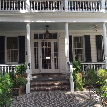 Husk - Nestled off a side street, this quaint restaurant served possibly one of the best meals I had while in Charleston. - American Near Me - Charleston, South Carolina