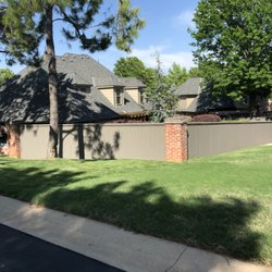 Freedom Fence - Fence staining