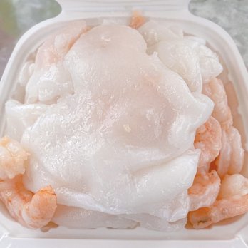 The Dim Sum - Rice Noodle Rolls w/ Shrimp (Banh Cuon Tom) - Dim Sum Near Me - Westminster, California The Dim Sum - Rice Noodle Rolls w/ Shrimp (Banh Cuon Tom) - Dim Sum Near Me - Westminster, California