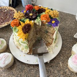 Cypi's Cake Box - Italian cream