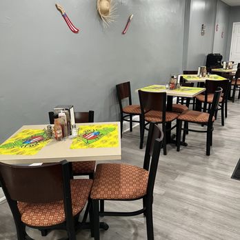 Borinqueneer’s Taste - Seating area - Puerto Rican Near Me - Columbia, Pennsylvania Borinqueneer’s Taste - Seating area - Puerto Rican Near Me - Columbia, Pennsylvania
