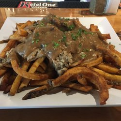 Miles Parker Pub & Eatery - Poutine @ Barker Pub 11.30.2017.